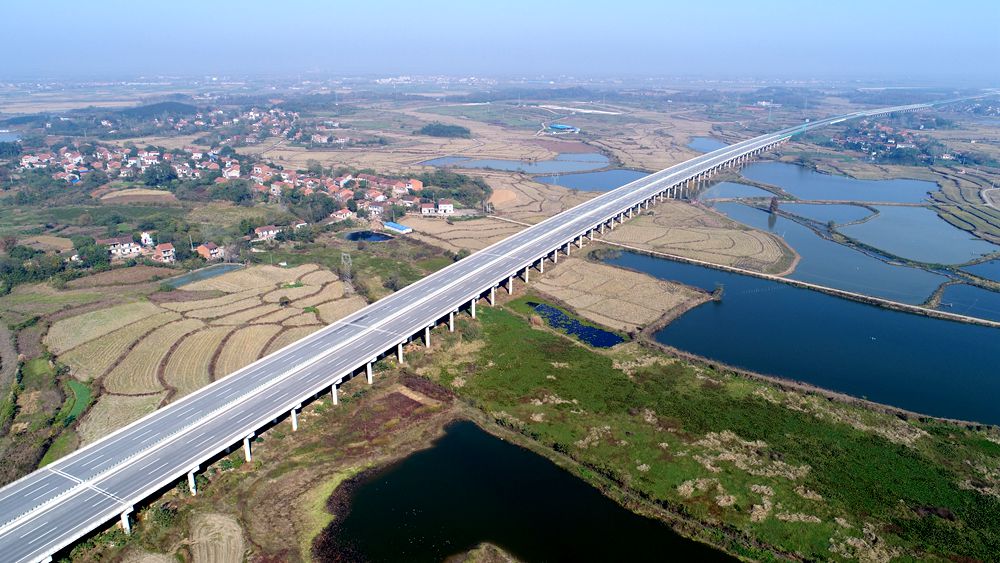 湖北武汉至深圳高速第一合同段_副本 湖北武汉至深圳高速第一合同段_副本